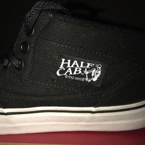 vans half cab size 10